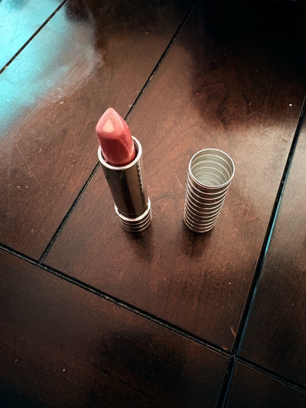 Clinique Dramatically Dofferent Lipstick 15 Sugar-coated